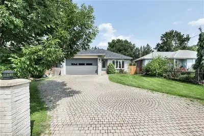 89 BURRITT Street, Stratford, ON N5A 4W8