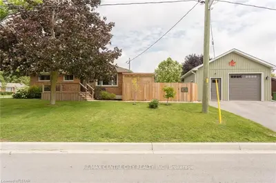 2 Thames Street, St. Thomas, On N5r 4l6