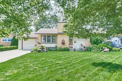137 Seawood Avenue, London South, On N6j 1b5