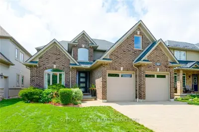 1413 Kains Woods Terrace, London South, On N6k 4z7