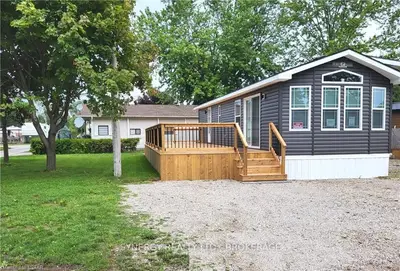 75559 LIDDERDALE Street, Bluewater, ON N0M 1G0