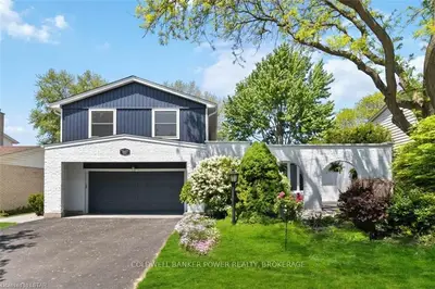 1067 Prince George Road, London North, On N6h 4e2
