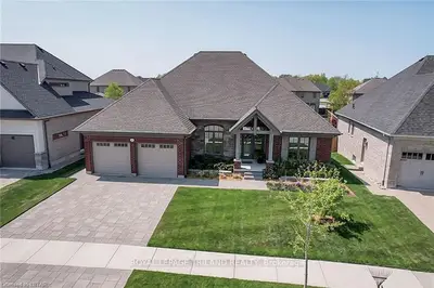 2075 Callingham Drive, London North, On N6g 0l9