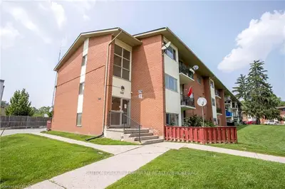 1176 Hamilton Road 308, London East, On N5w 1a9