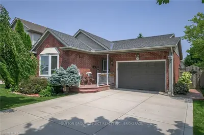 472 Cardigan Drive, London South, On N6m 1j4