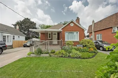 205 Barker Street, London East, On N5y 1y2