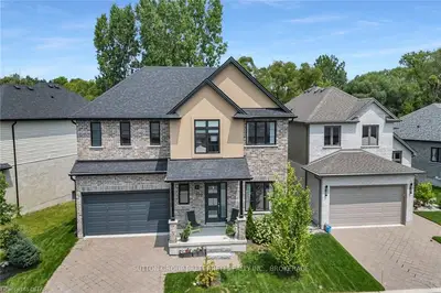 1450 North Wenige Drive 23, London North, On N5x 0l6