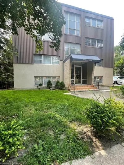 20 Craig Street F, London South, On N6c 1e8