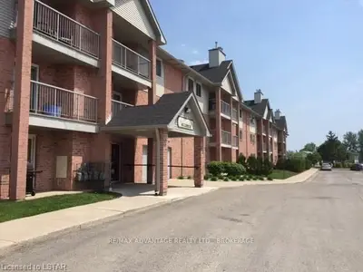 140 Conway Drive 25, London South, On N6e 3n2