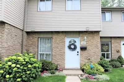 823 Southdale Road E, London South, On N6e 1v7