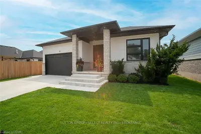 79 Kemp Crescent, Strathroy-caradoc, On N7g 0g3