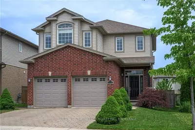 912 Kettleridge Street, London North, On N6h 0e7