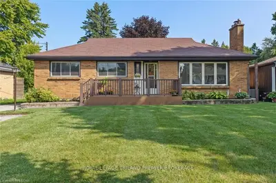 1246 Hillcrest Avenue, London East, On N5y 4n1