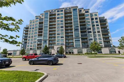 260 Villagewalk Boulevard 811, London North, On N6g 0w6