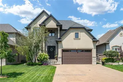 1018 Gleneagle Trail, London North, On N6g 0k9