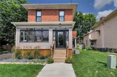 613 Ingersoll Avenue, Woodstock, On N4s 4y4