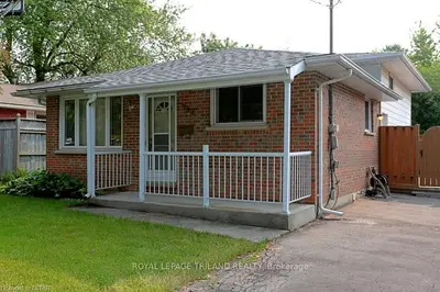 792 Easy Street, London South, On N6c 4y5