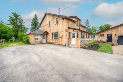 52 BRUBACHER Street, Wilmot, ON N0B 1G0