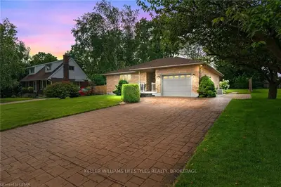 28 ARTHUR Street, Lambton Shores, ON N0N 1J0