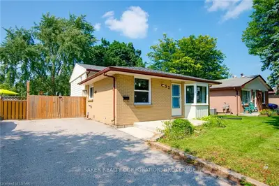 52 Wellesley Crescent, London East, On N5v 1j7