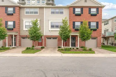 3025 Singleton Avenue 92, London South, On N6l 0e6