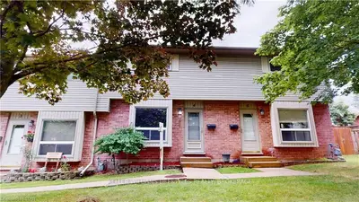 226 Highview Avenue W 4, London South, On N6j 4k1