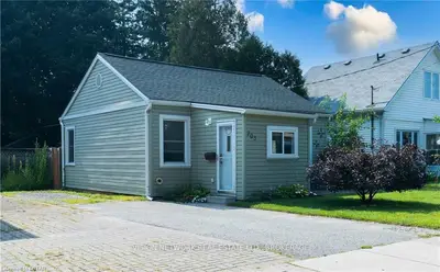 203 Elgin Street, London East, On N5z 2t9