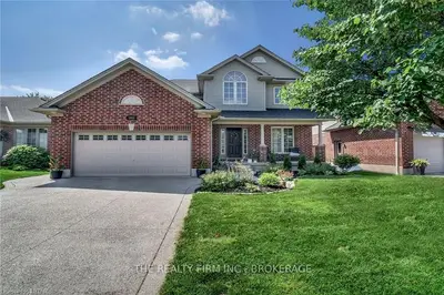 1682 Kirkpatrick Way, London South, On N6k 5a1