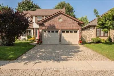 35 Martinet Avenue, London East, On N5v 4b6
