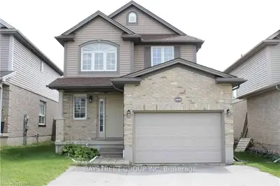 1826 Mickleborough Avenue, London North, On N6g 5r4
