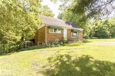 1189 Hamilton Road, London East, On N5w 1a9