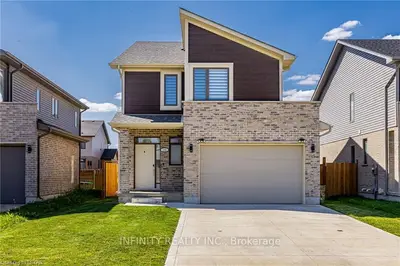 2395 Irish Moss Road, London South, On N6m 0a5