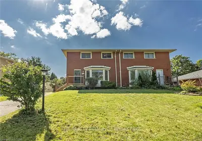 583 Rington Crescent, London South, On N6j 1y7