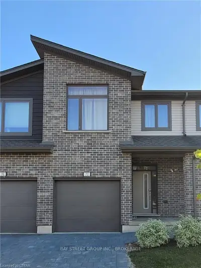 2070 Meadowgate Boulevard 72, London South, On N6m 0h5