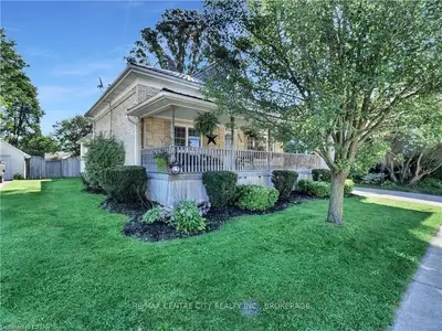 448 ALBERT Street, South Huron, ON N0M 1S1