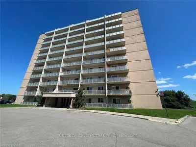 573 Mornington Avenue 1006, London East, On N5y 4t9