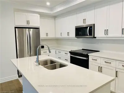 480 Callaway Road 311, London North, On N6g 0z3