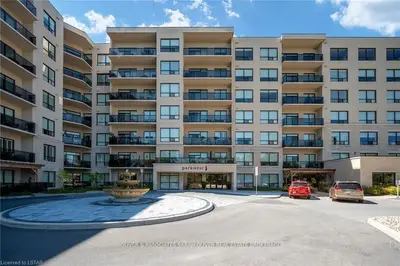 1200 Commissioners Road W 701, London South, On N6k 1c7