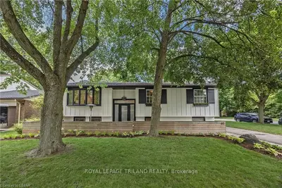 69 QUEEN ANNE Circle, London North, ON N6H 4B6