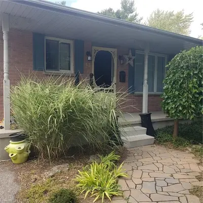 43 DUNCAN Lane, London East, ON N5V 4E8