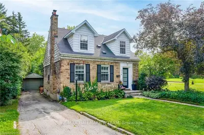 374 RIDOUT Street S, London South, ON N6C 3Z7