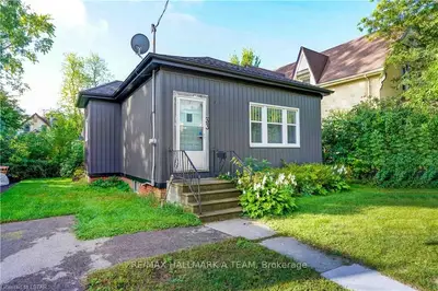 33 EUCLID Avenue, London South, ON N6C 1C2