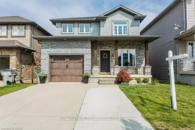 25 WILLIS Avenue, Strathroy-Caradoc, ON N7G 4M2