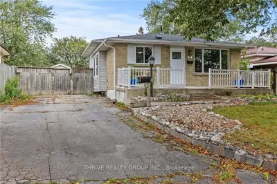 47 BARRETT Crescent, London South, ON N6E 1T4