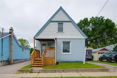756 WALKER Street, London East, ON N5Z 1J4