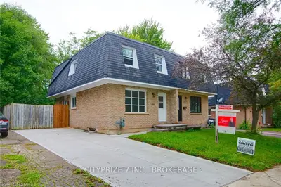 1353 LIMBERLOST Road, London North, ON N6G 2W4