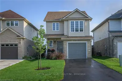 898 MARIGOLD Street, London North, ON N5X 4G8
