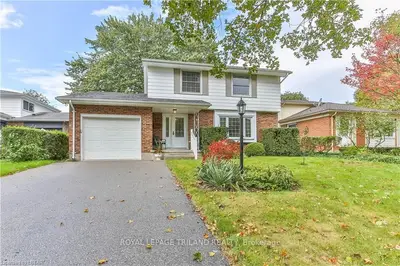 75 CHAPPLE HILL Road, London North, ON N6G 2H2