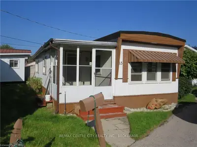 198 SPRINGBANK Drive 55, London South, ON N6J 1G1