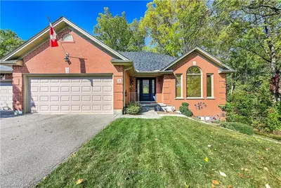 31 NORTHPOND Court, London South, ON N5Z 5B2